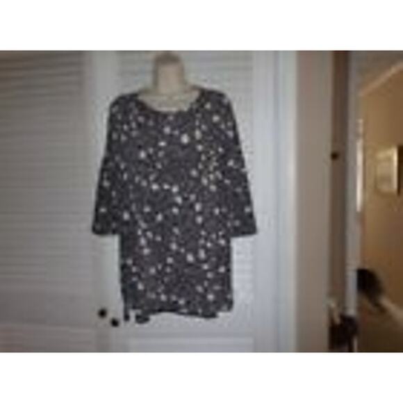 Lovely Souls gray leopard print knit tunic M NWT - Picture 1 of 4